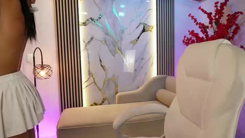 gianovak online show from November 10, 2025, 11:42 am