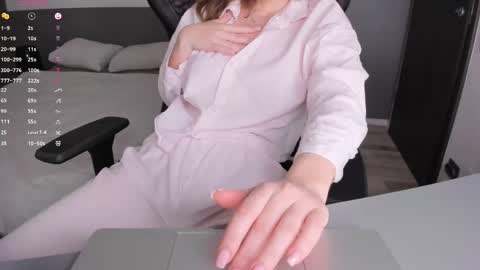 Snapshot of gigihadd chatting on April 25, 2026, 1:14 pm gigihadd online show from April 25, 2026, 1:14 pm