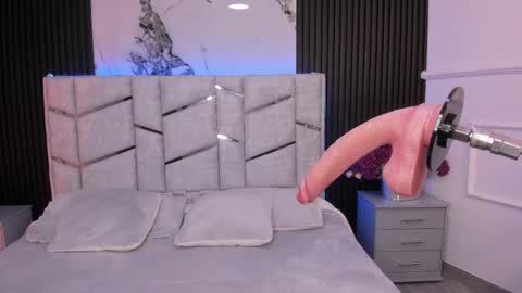 Gigi Doll online show from January 17, 2026, 11:15 am