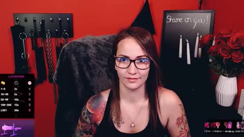 gina_hotlick online show from November 6, 2025, 8:54 pm