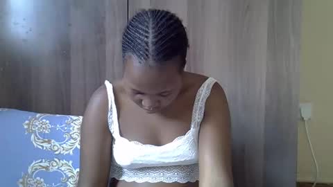 Adiliah online show from October 24, 2025, 12:34 pm