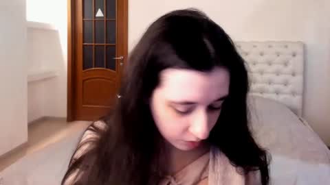 Kate online show from February 13, 2025, 10:12 am