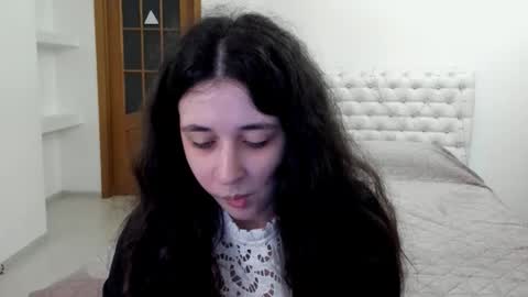 Kate online show from December 4, 2025, 9:07 am