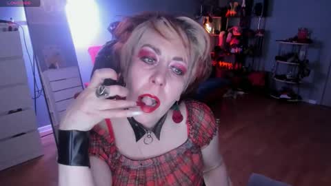 Gina Moor online show from May 10, 2026, 8:58 pm