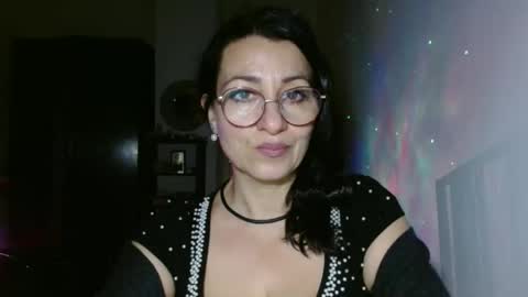 GinaONeon online show from March 4, 2025, 8:38 pm