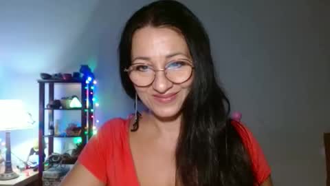GinaONeon online show from October 5, 2025, 7:01 pm