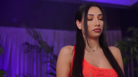 Gina online show from April 3, 2026, 7:23 pm