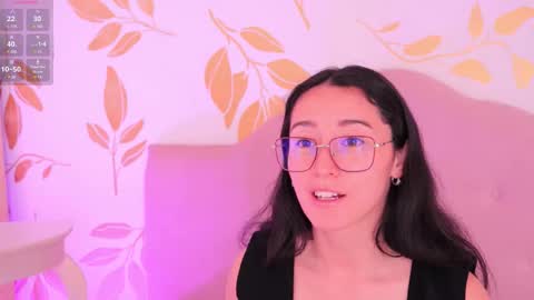 Snapshot of ginevra_esposito chatting on January 17, 2026, 12:32 pm Ginn online show from January 17, 2026, 12:32 pm