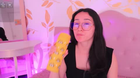 Snapshot of ginevra_esposito chatting on February 3, 2026, 12:32 pm Ginn online show from February 3, 2026, 12:32 pm