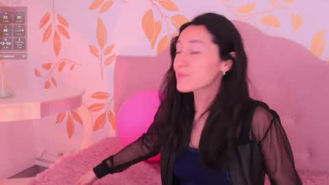 Snapshot of ginevra_esposito chatting on February 10, 2026, 12:53 pm Ginn online show from February 10, 2026, 12:53 pm