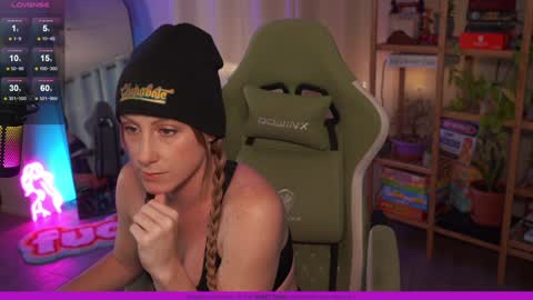 Snapshot of ginger_little chatting on January 9, 2025, 3:55 pm ginger online show from January 9, 2025, 3:55 pm