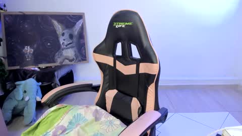 Ginger online show from December 5, 2024, 1:03 am