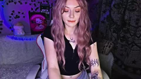 Ginny online show from September 24, 2025, 6:33 pm