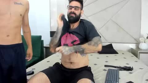 gio_lorenz online show from September 9, 2025, 12:37 pm