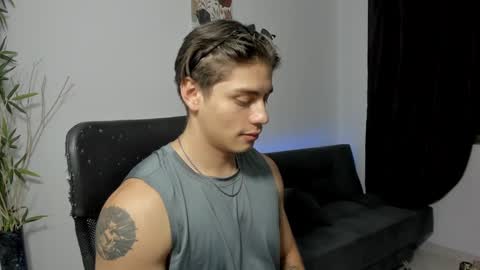 GioRusso online show from December 17, 2024, 4:12 am