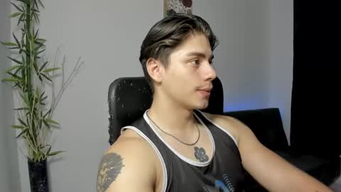 GioRusso online show from December 19, 2024, 12:56 am