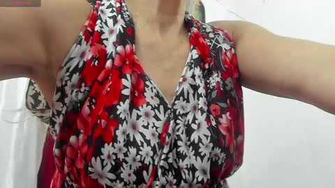 Snapshot of giorgia_xue55 chatting on June 4, 2026, 1:11 am Mary online show from June 4, 2026, 1:11 am