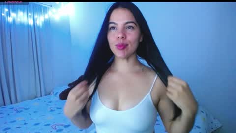 GIO RIVERA online show from March 12, 2025, 5:02 am