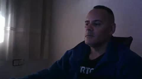 Snapshot of gioshadow chatting on October 11, 2025, 9:08 am gioshadow online show from October 11, 2025, 9:08 am