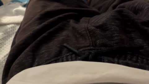 giovaa23 online show from October 9, 2025, 9:02 pm