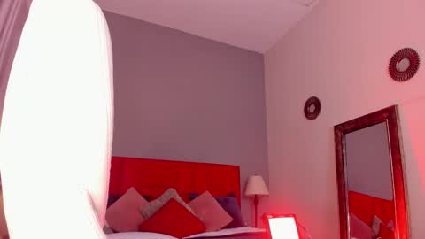 Snapshot of giovanna_oliveira chatting on February 9, 2026, 5:33 am Giovanna online show from February 9, 2026, 5:33 am