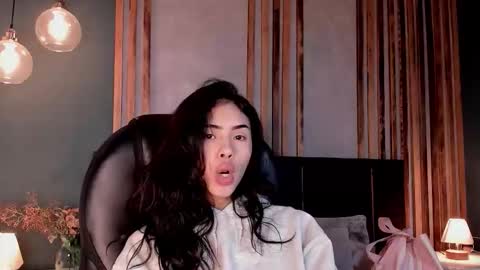 Snapshot of giovanna_oliveira chatting on February 26, 2026, 5:06 am Giovanna online show from February 26, 2026, 5:06 am