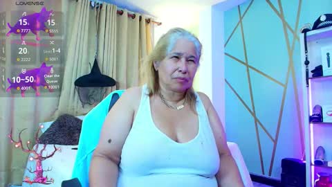 Girl Amada online show from October 4, 2025, 8:56 am