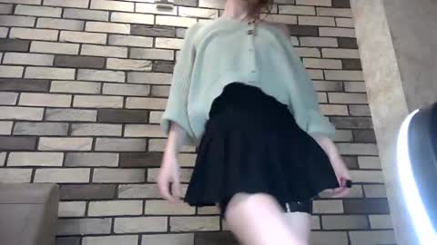 Snapshot of girl_cute007 chatting on April 29, 2026, 9:54 pm girl_cute007 online show from April 29, 2026, 9:54 pm