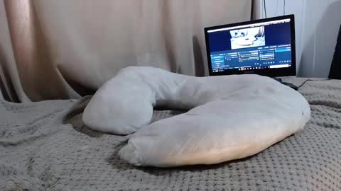 Aleja online show from March 4, 2025, 4:41 pm