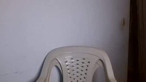 Snapshot of girl_piscis_ chatting on June 7, 2026, 3:54 am girl_piscis_ online show from June 7, 2026, 3:54 am