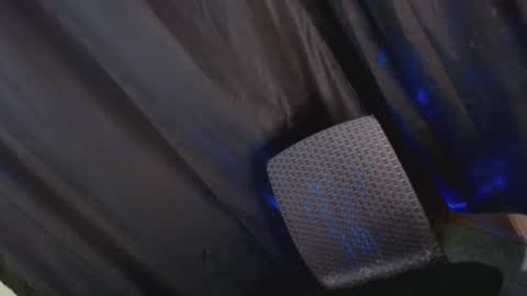 highskoolfucker online show from March 9, 2025, 6:28 am