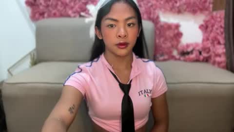 queen ronna online show from September 29, 2025, 4:12 pm