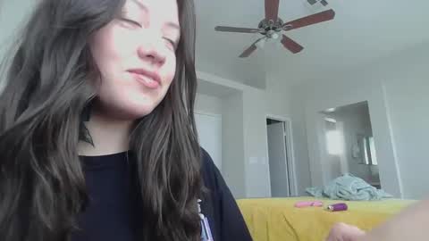 Jasmine online show from January 6, 2025, 5:49 pm