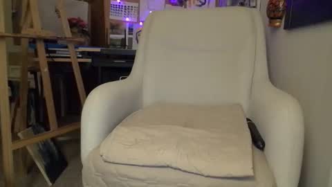 Marina online show from March 5, 2026, 2:40 am