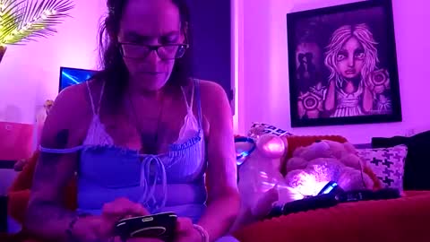 Snapshot of girls227445638252 chatting on March 31, 2026, 5:52 am girls227445638252 online show from March 31, 2026, 5:52 am