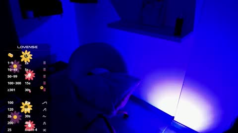 Maze    Thumbs up online show from November 9, 2025, 10:30 pm