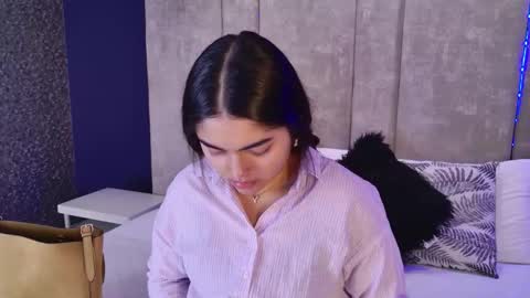     online show from September 20, 2025, 12:17 pm