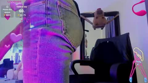 gisell taylor online show from June 16, 2026, 12:08 pm