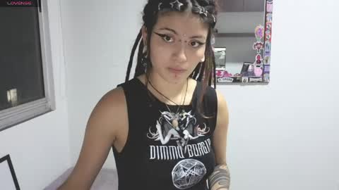 Giulietta online show from April 21, 2026, 1:07 am