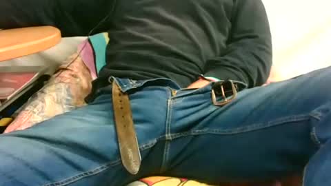 giulio__35 online show from November 15, 2025, 6:44 am