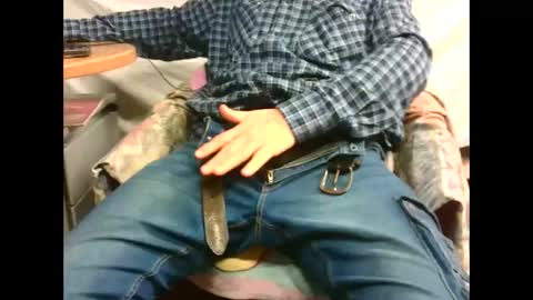 giulio__35 online show from December 23, 2025, 5:49 am