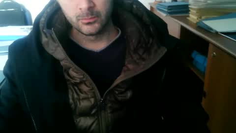 giuseppevai1 online show from February 20, 2026, 10:49 am