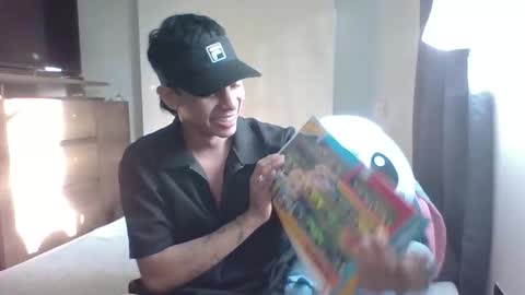 glen_connor_11 online show from December 13, 2025, 9:09 pm