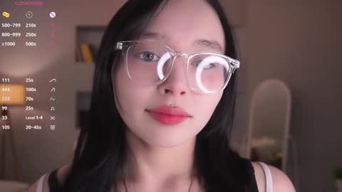 Snapshot of glennabardy chatting on February 10, 2026, 6:12 pm Sandra online show from February 10, 2026, 6:12 pm