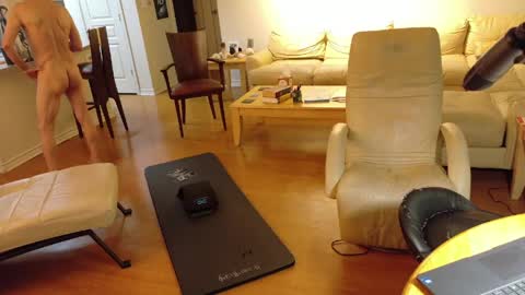 glennbitch online show from April 23, 2026, 12:51 pm