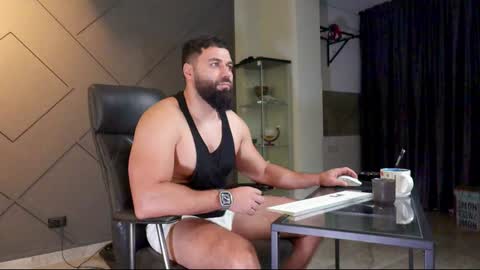 Matthew .. for short call me Matt online show from January 17, 2025, 5:11 am