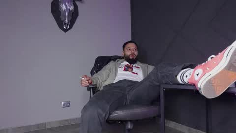 Matthew .. for short call me Matt online show from September 17, 2025, 3:41 am