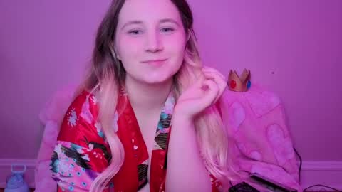 Glitch online show from April 19, 2026, 11:09 am