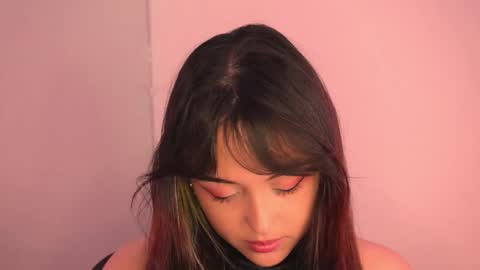 Mimi online show from February 10, 2026, 6:01 pm