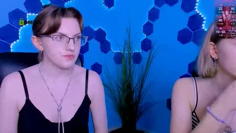 your dream  online show from March 25, 2026, 9:21 pm